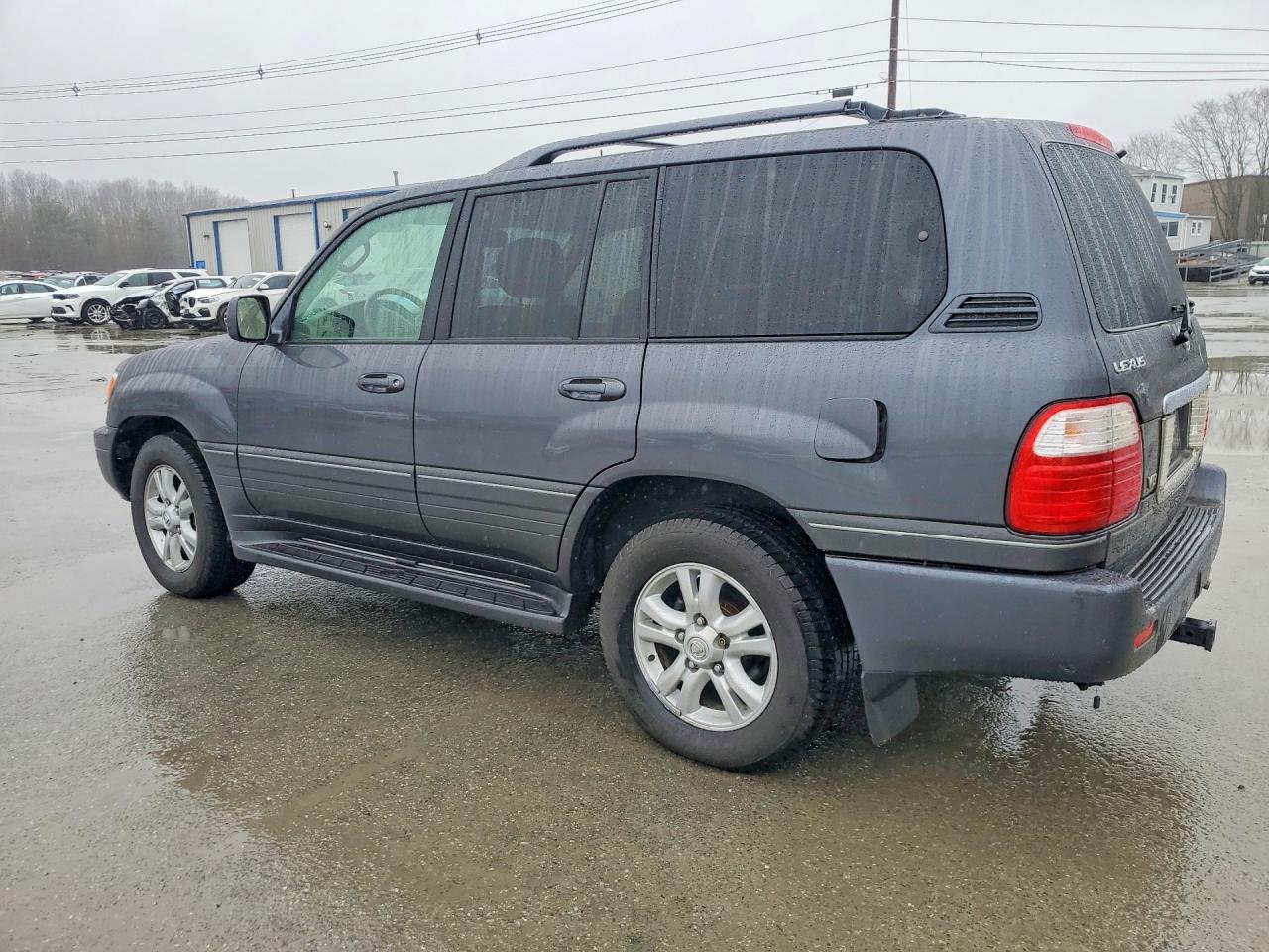 LEXUS LX 470 2005 — 3