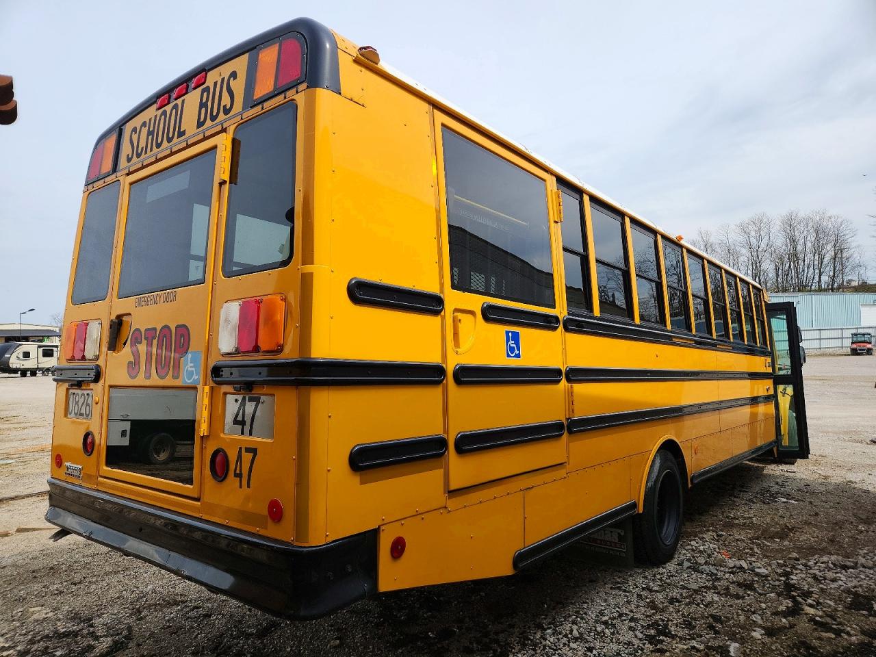 2012 THOMAS SAF-T-LINER C2