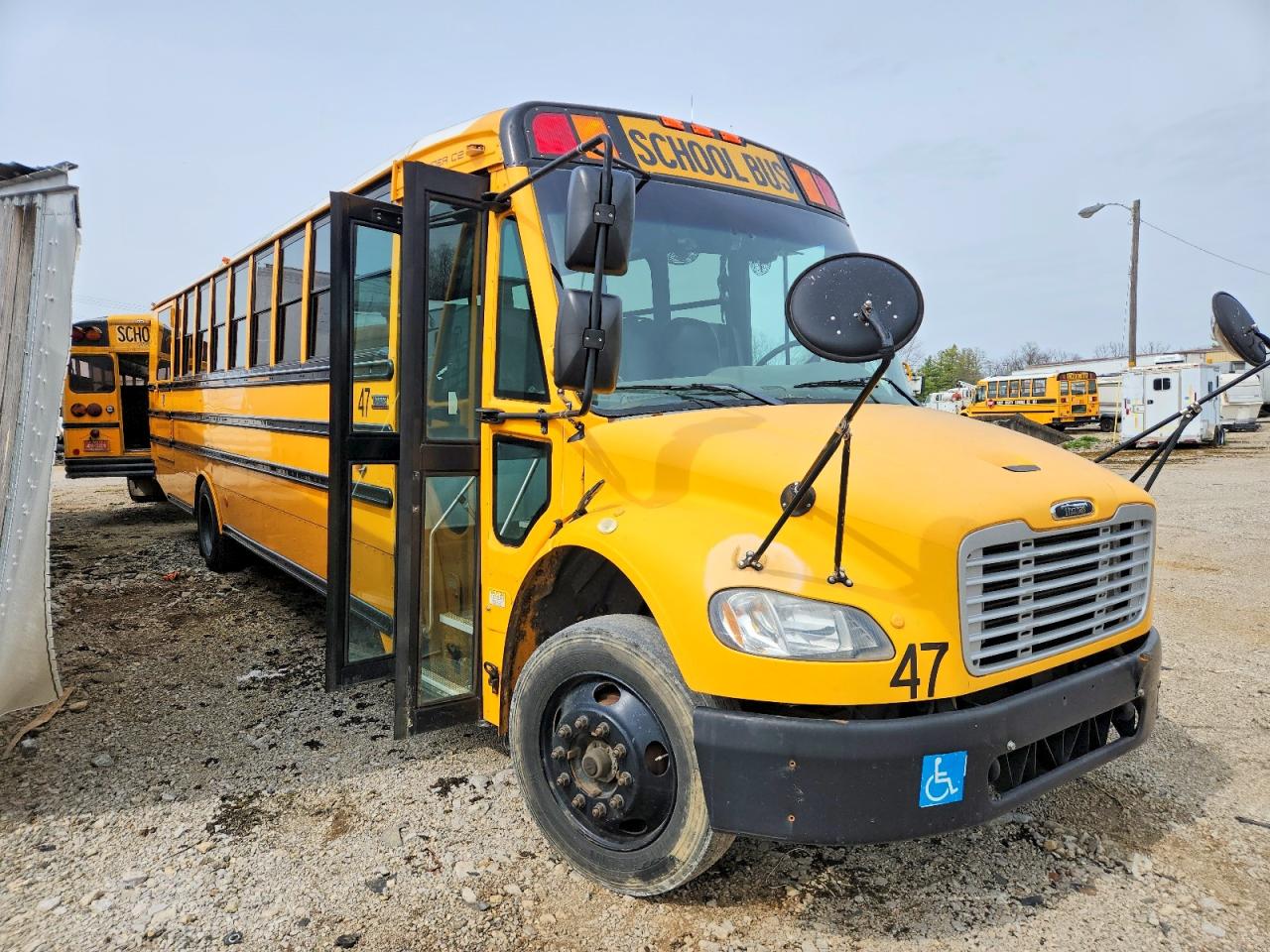 2012 THOMAS SAF-T-LINER C2