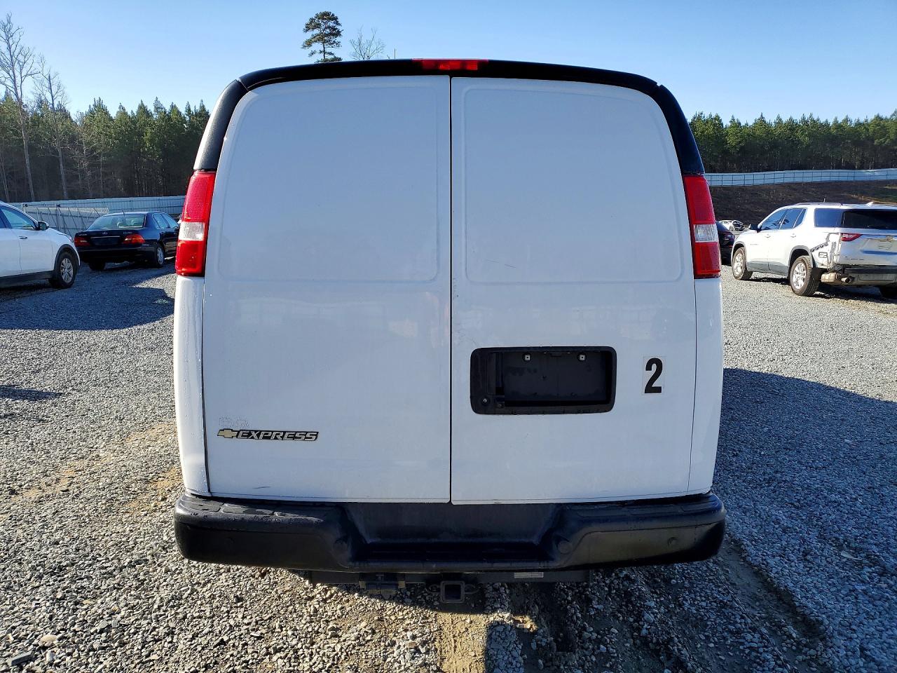 CHEVROLET EXPRESS G2500 2021 — 7