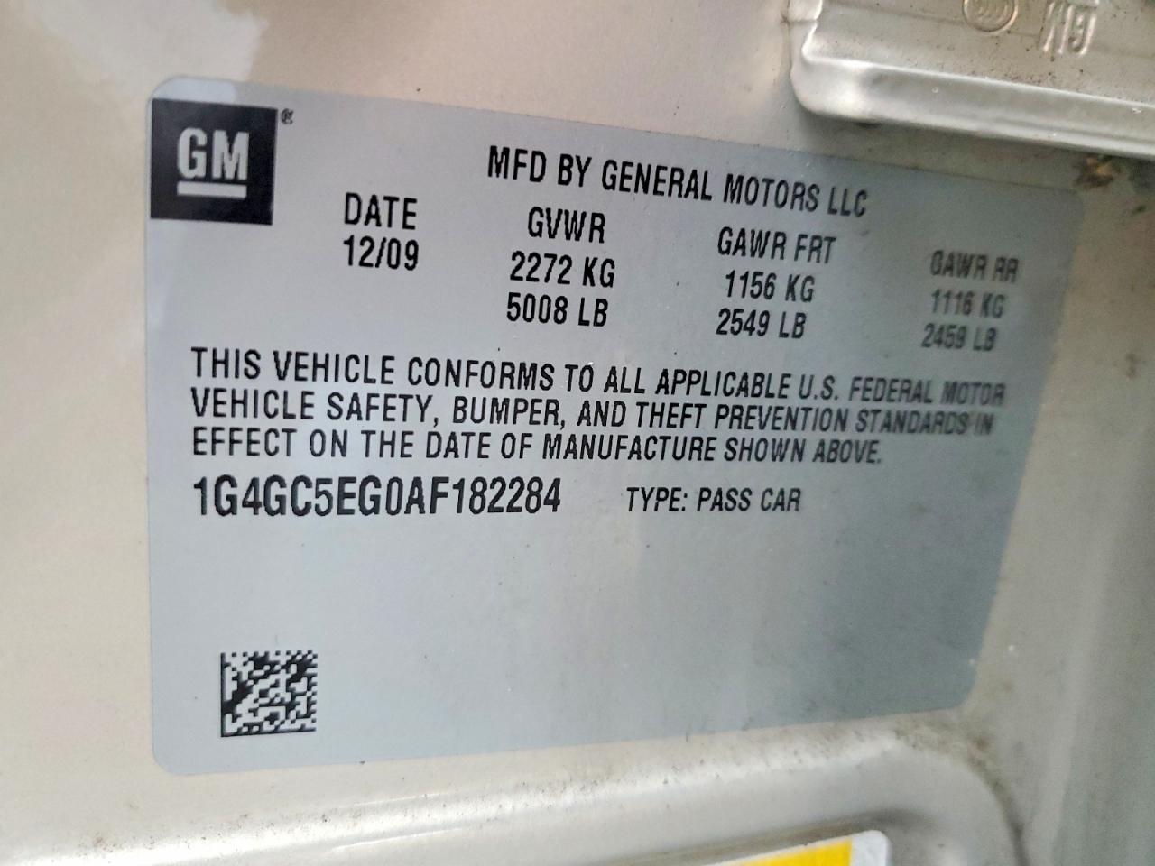BUICK LACROSSE 2010 — 13