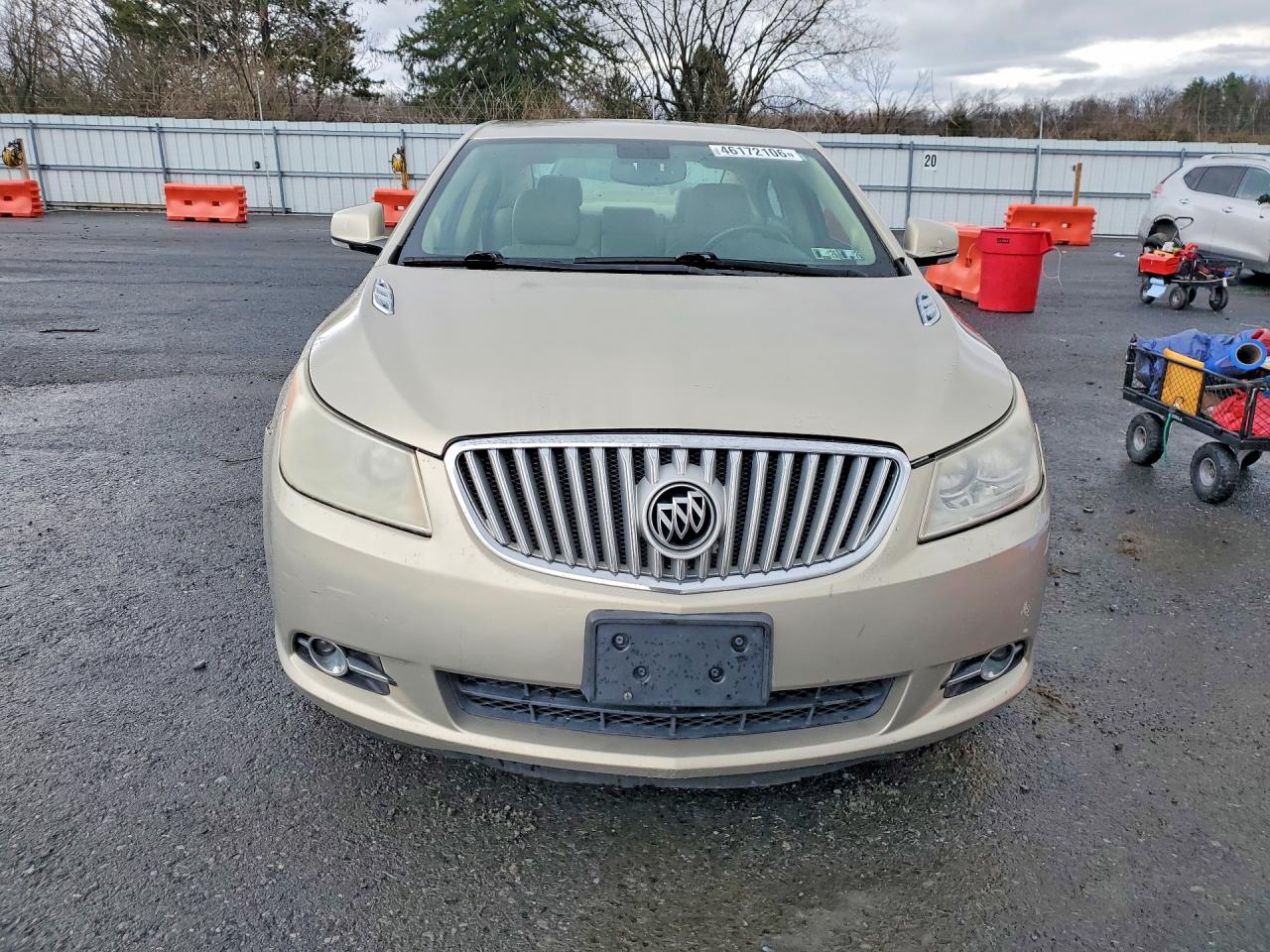 BUICK LACROSSE 2010 — 6