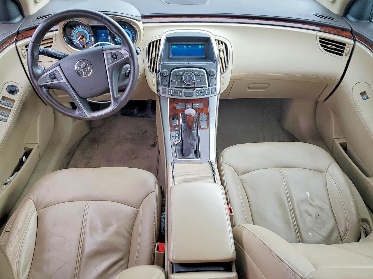 BUICK LACROSSE 2010 — 9