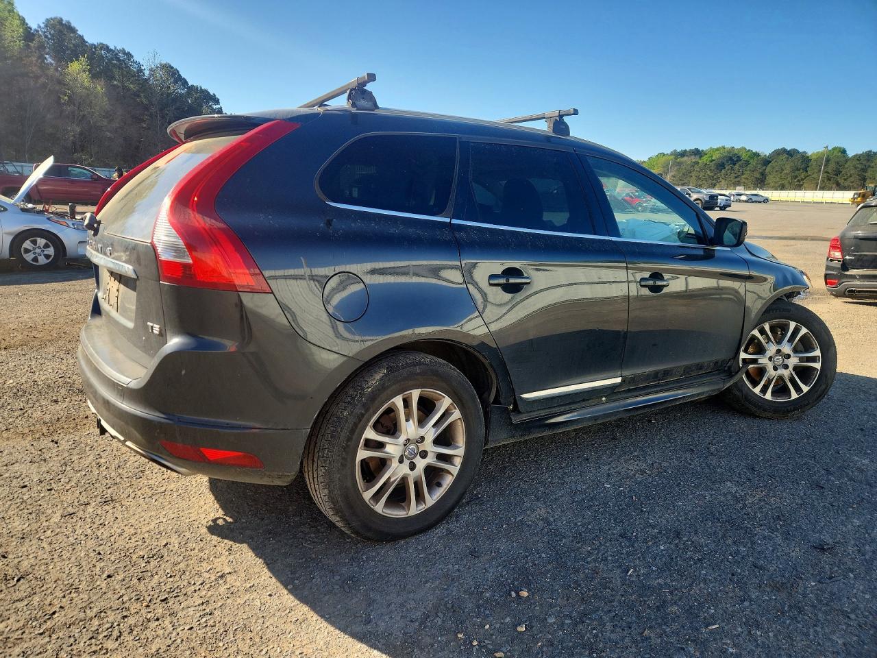 VOLVO XC60 2016 — 4