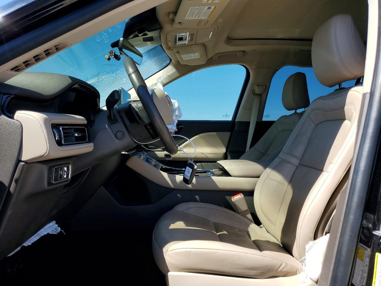 LINCOLN AVIATOR 2023 — 8