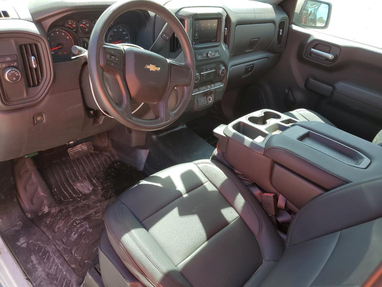 CHEVROLET SILVERADO 2020 — 9