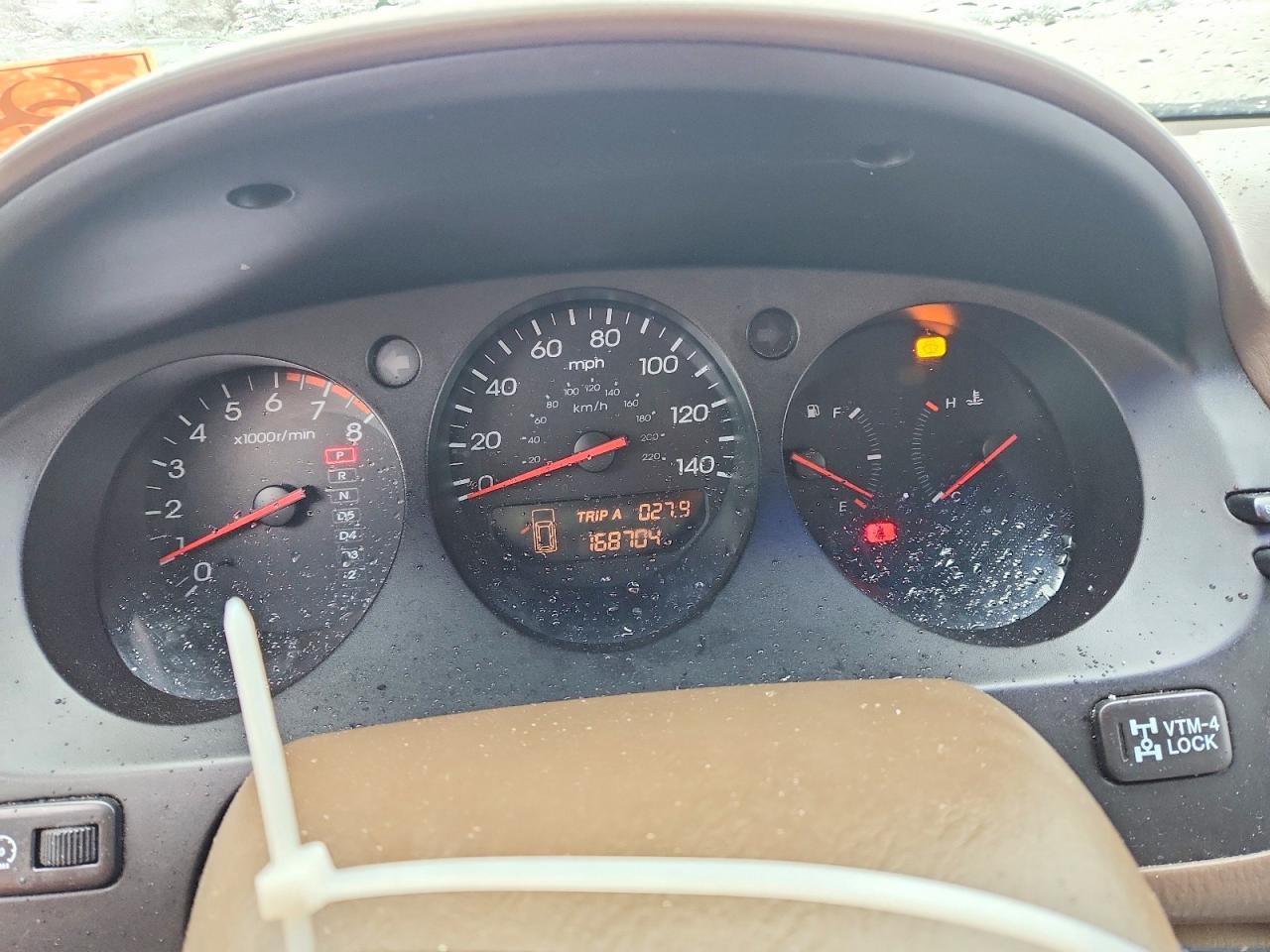 ACURA MDX 2002 — 10