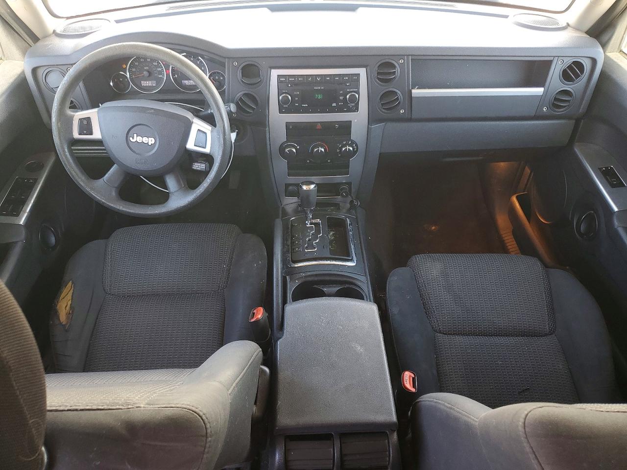 JEEP COMMANDER 2008 — 9