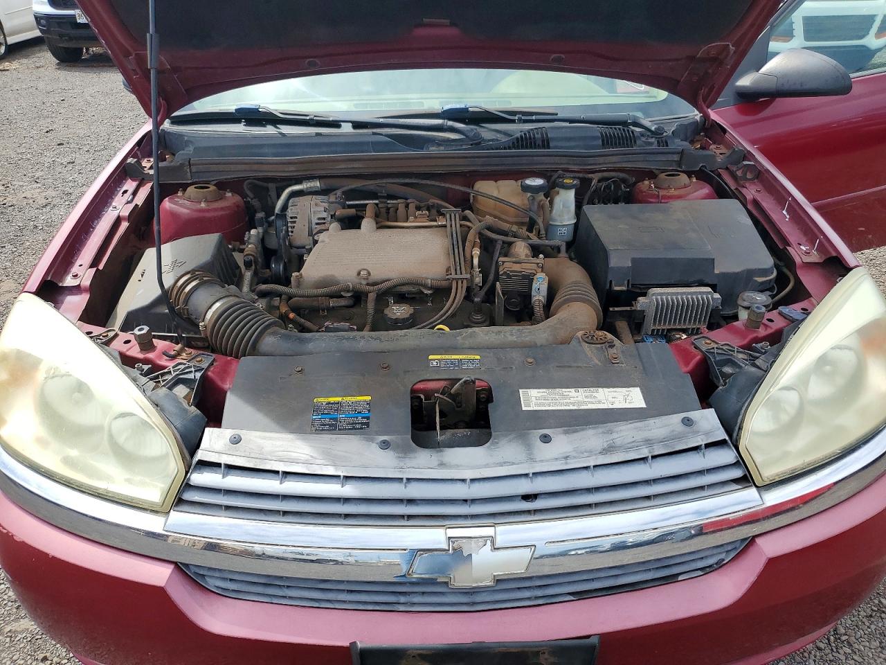 CHEVROLET MALIBU 2004 — 12