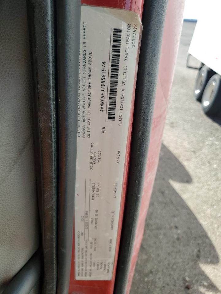 VOLVO VNL 2013 — 11
