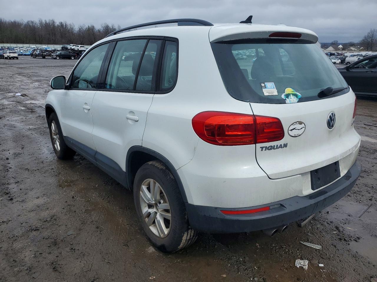 VOLKSWAGEN TIGUAN 2015 — 3