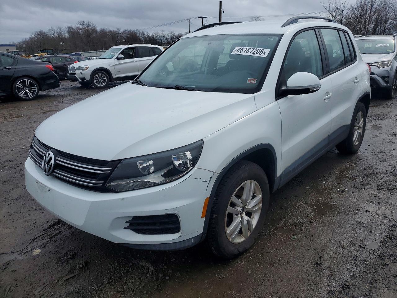 VOLKSWAGEN TIGUAN 2015 — 2