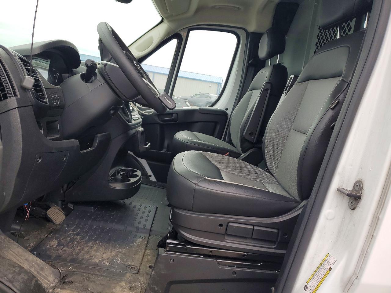 RAM PROMASTER 3500 2023 — 8