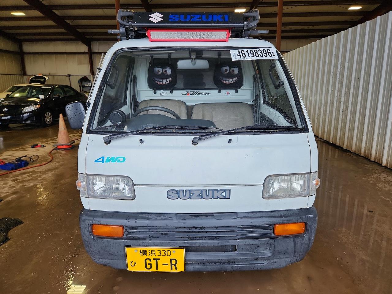 SUZUKI CARGO POD 1992 — 6