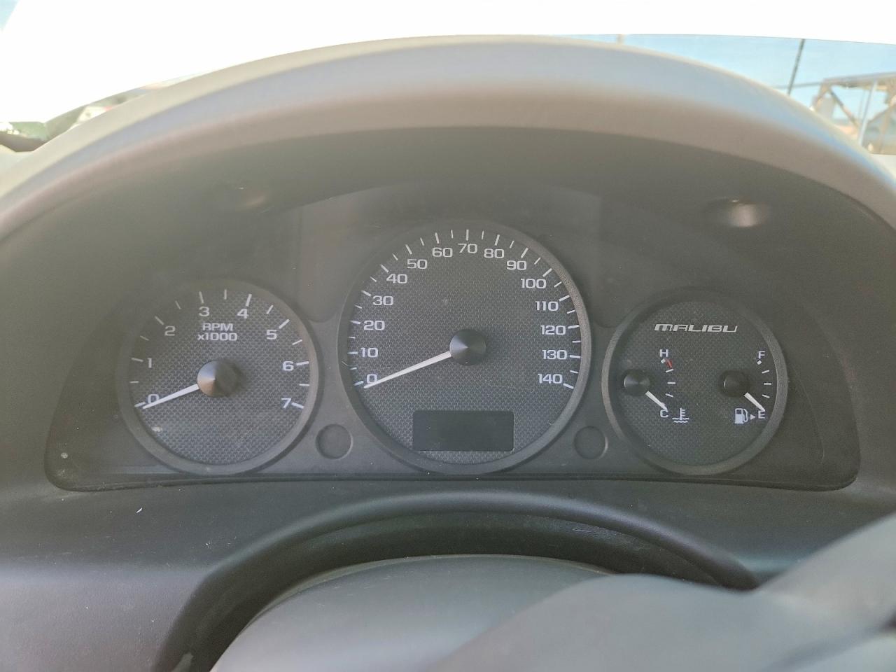 CHEVROLET MALIBU 2004 — 10