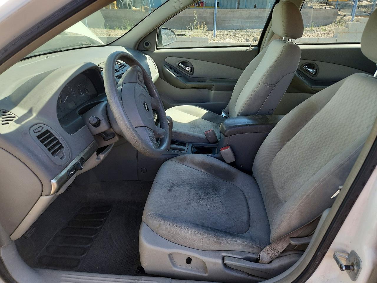 CHEVROLET MALIBU 2004 — 8