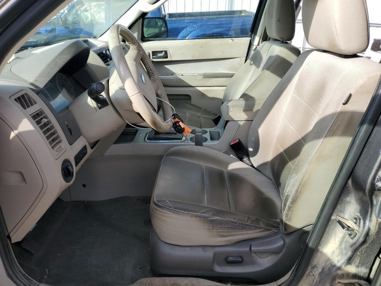 FORD ESCAPE 2012 — 8