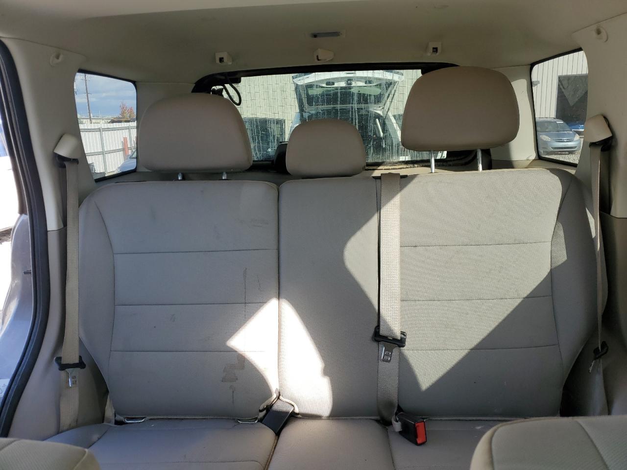 FORD ESCAPE 2012 — 11