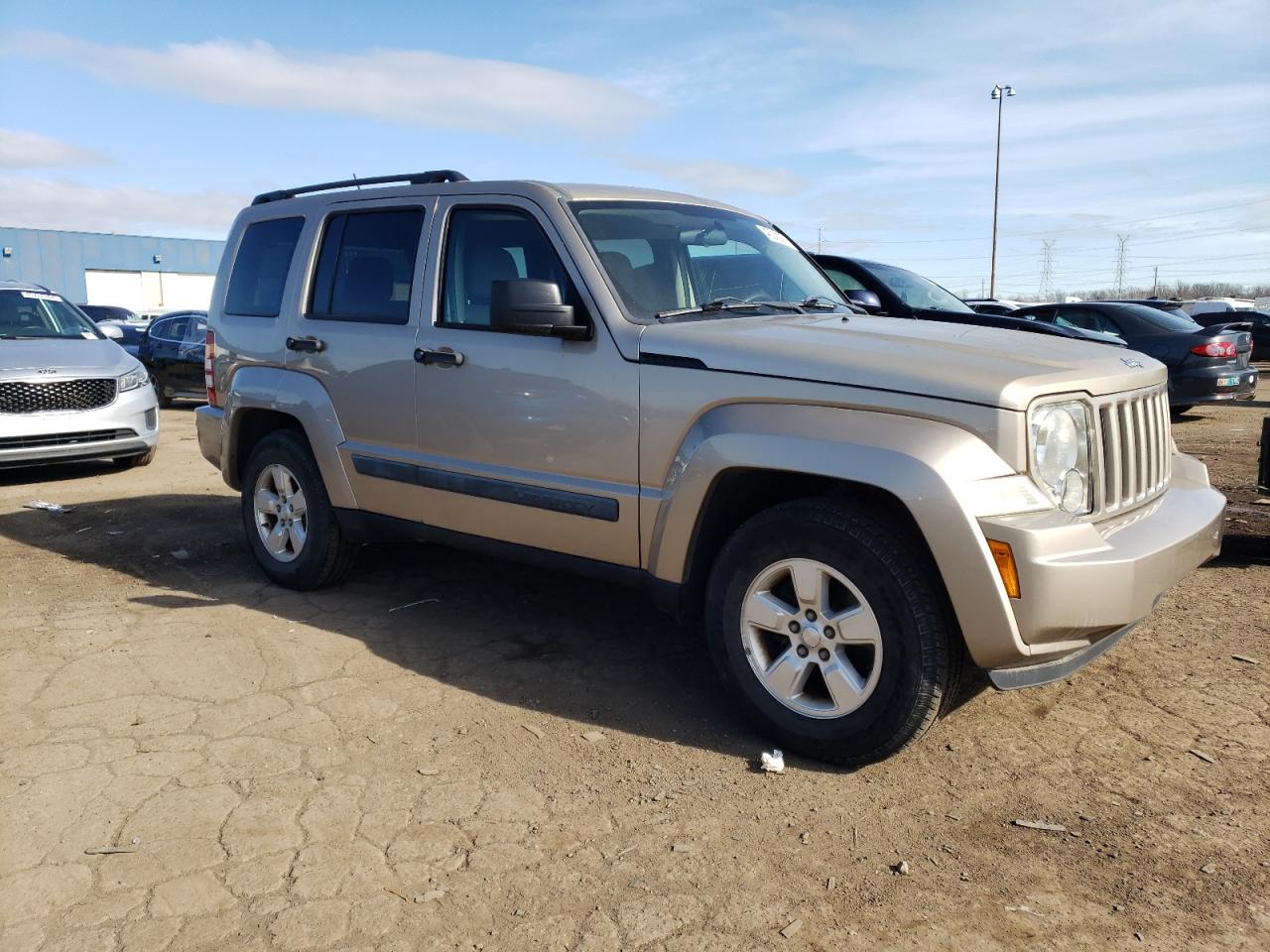 JEEP LIBERTY 2010 — 5