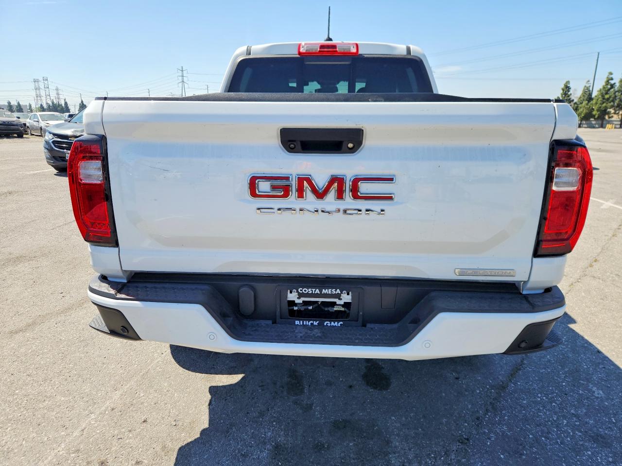 GMC CANYON 2024 — 7