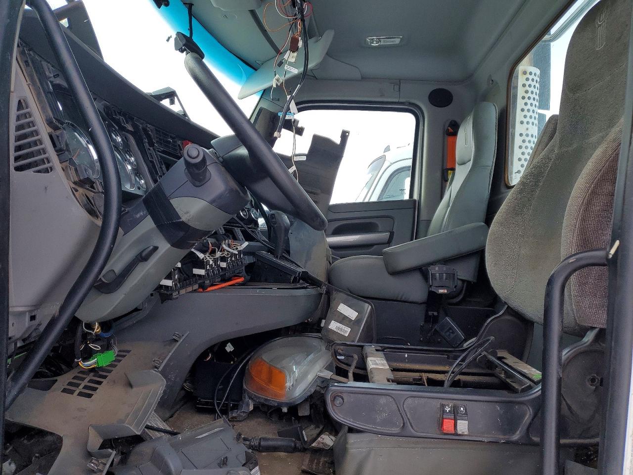 KENWORTH T680 2014 — 6