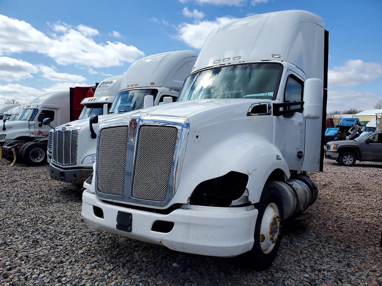 KENWORTH T680 2015 — 3