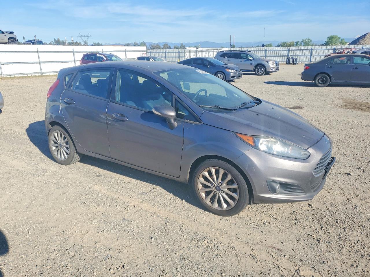 2014 FORD FIESTA SE