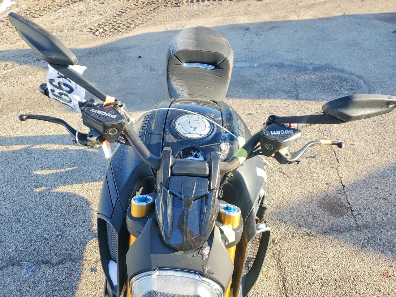 DUCATI DIAVEL 2022 — 6