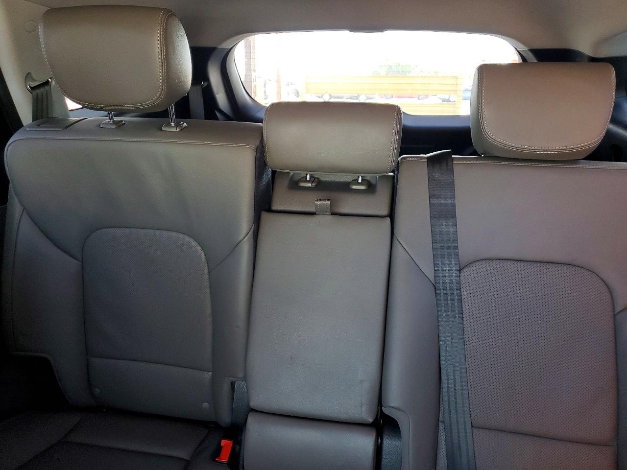 HYUNDAI SANTA FE 2016 — 11