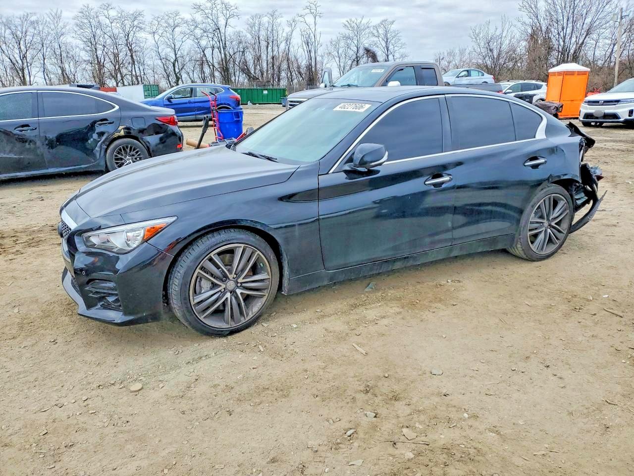2015 INFINITI Q50 SPORT