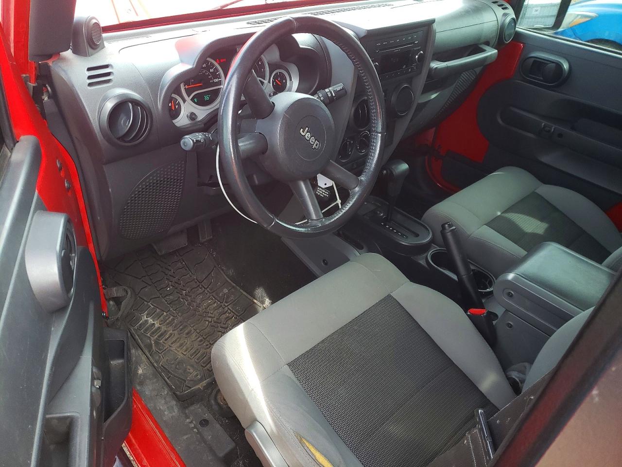 JEEP WRANGLER 2010 — 9