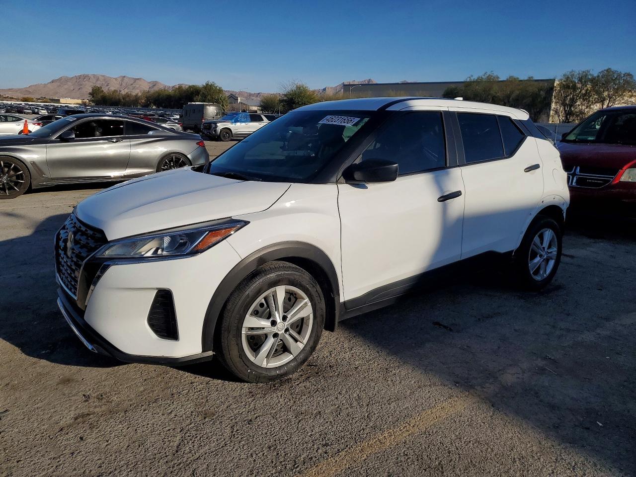 2024 NISSAN KICKS S