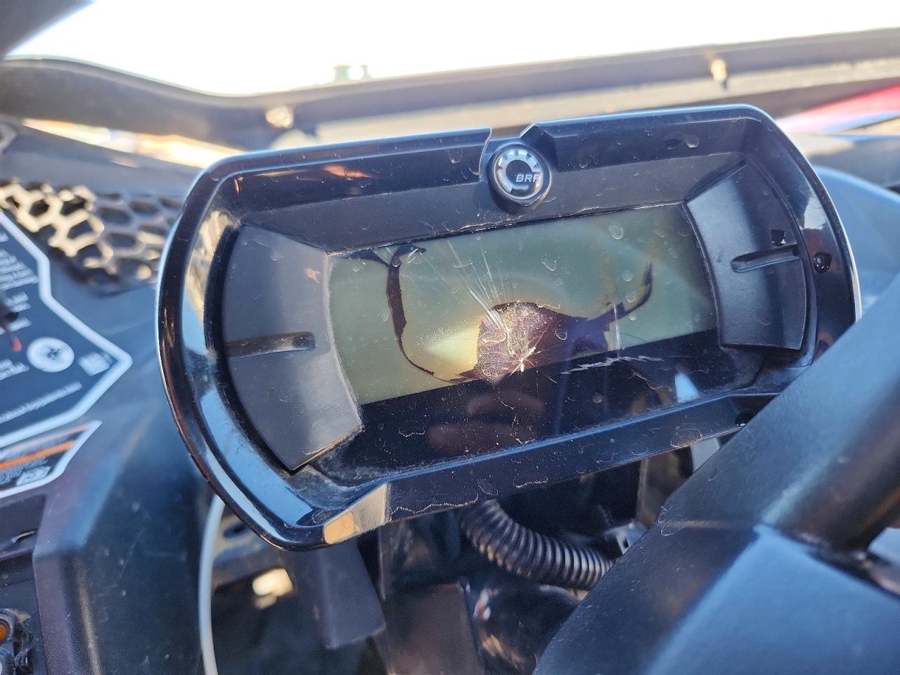 CAN-AM MAVERICK X3 2024 — 9