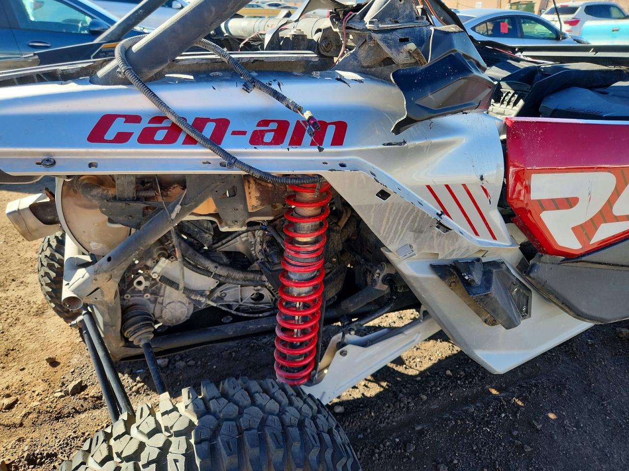 CAN-AM MAVERICK X3 2024 — 10
