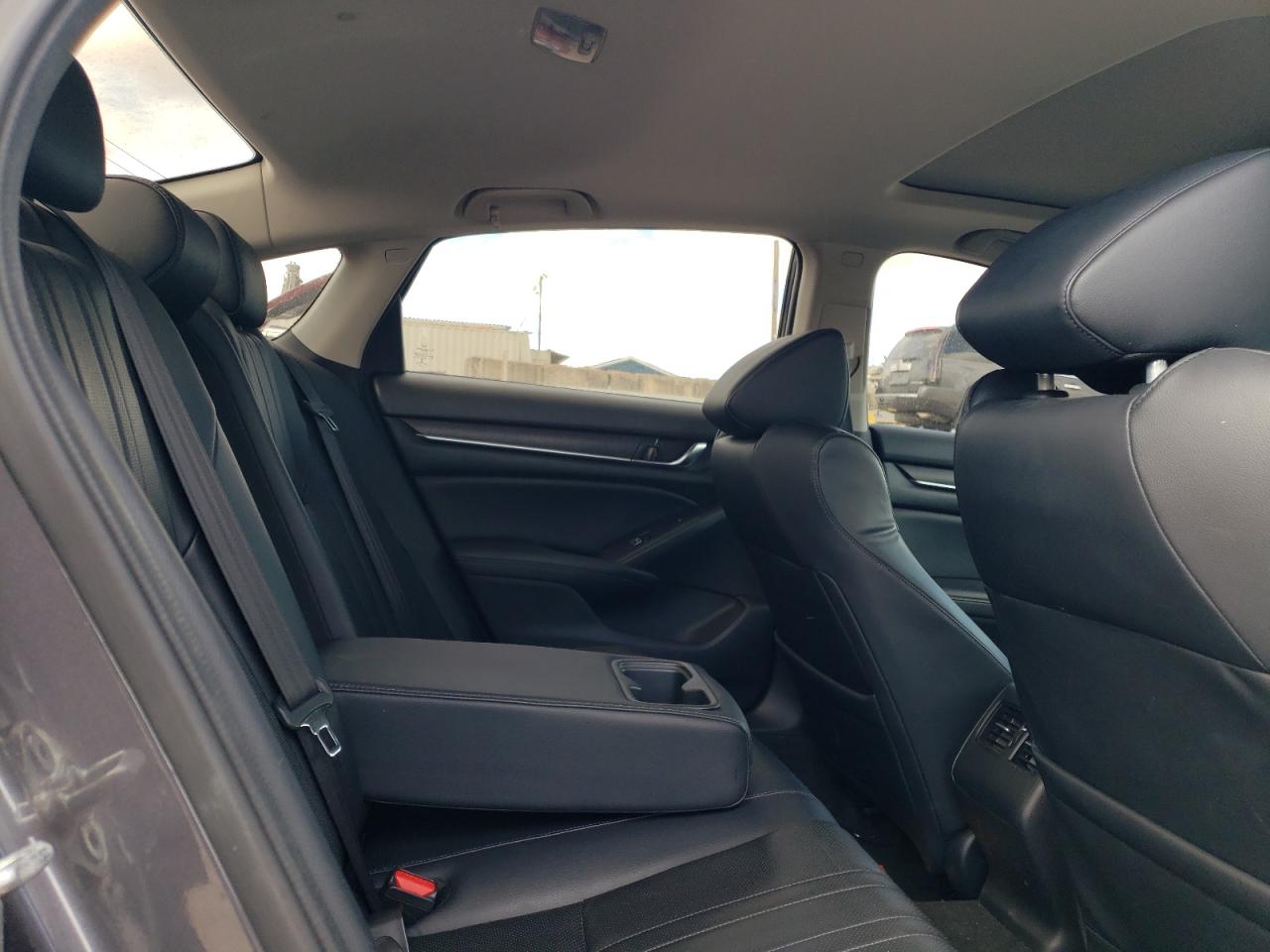 HONDA ACCORD 2018 — 11