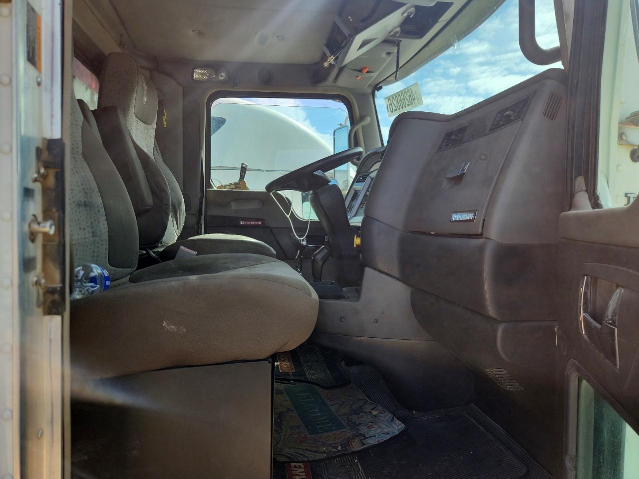 KENWORTH T800 2017 — 6
