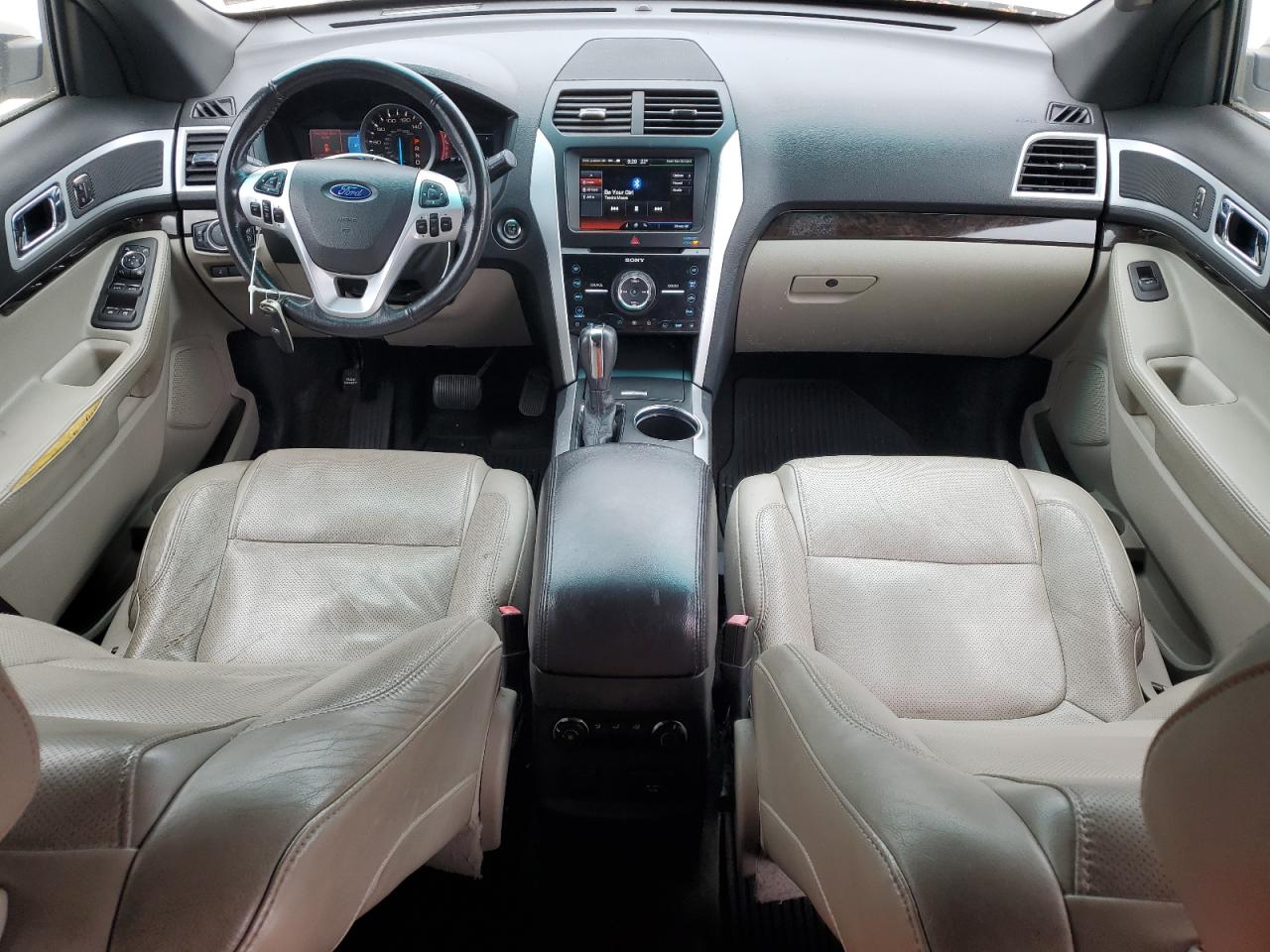 FORD EXPLORER 2012 — 9