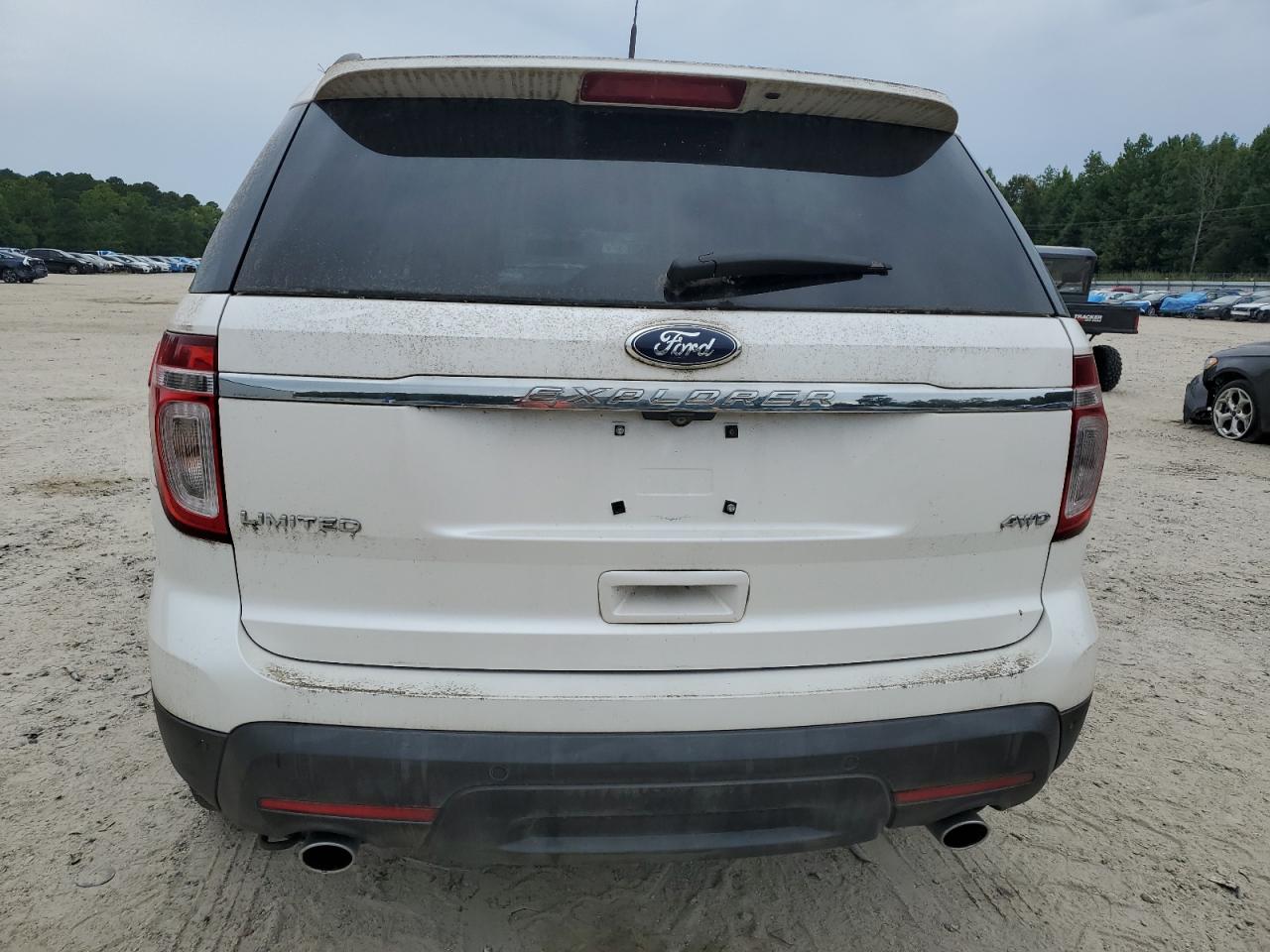 FORD EXPLORER 2012 — 7