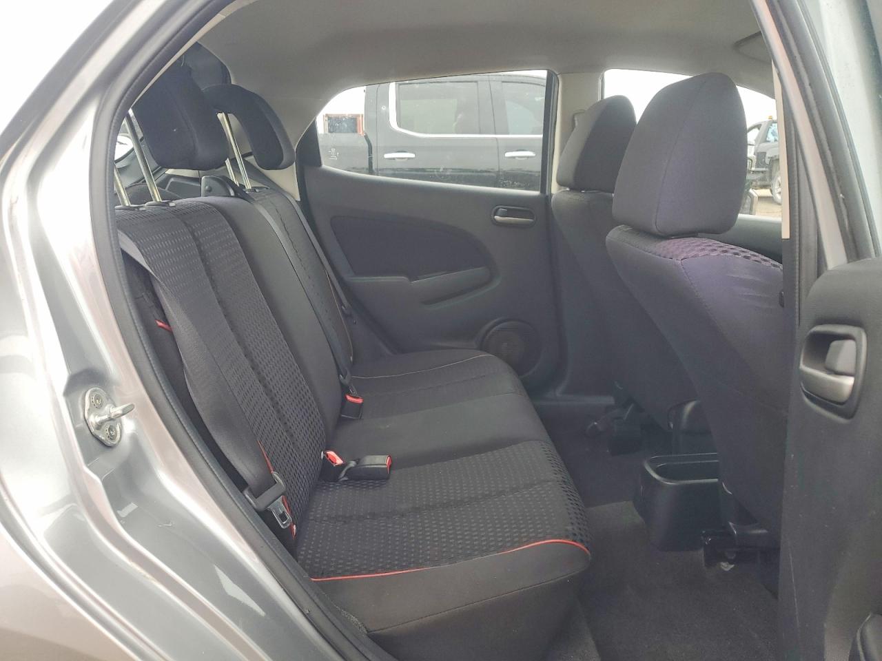 MAZDA MAZDA2 2012 — 11
