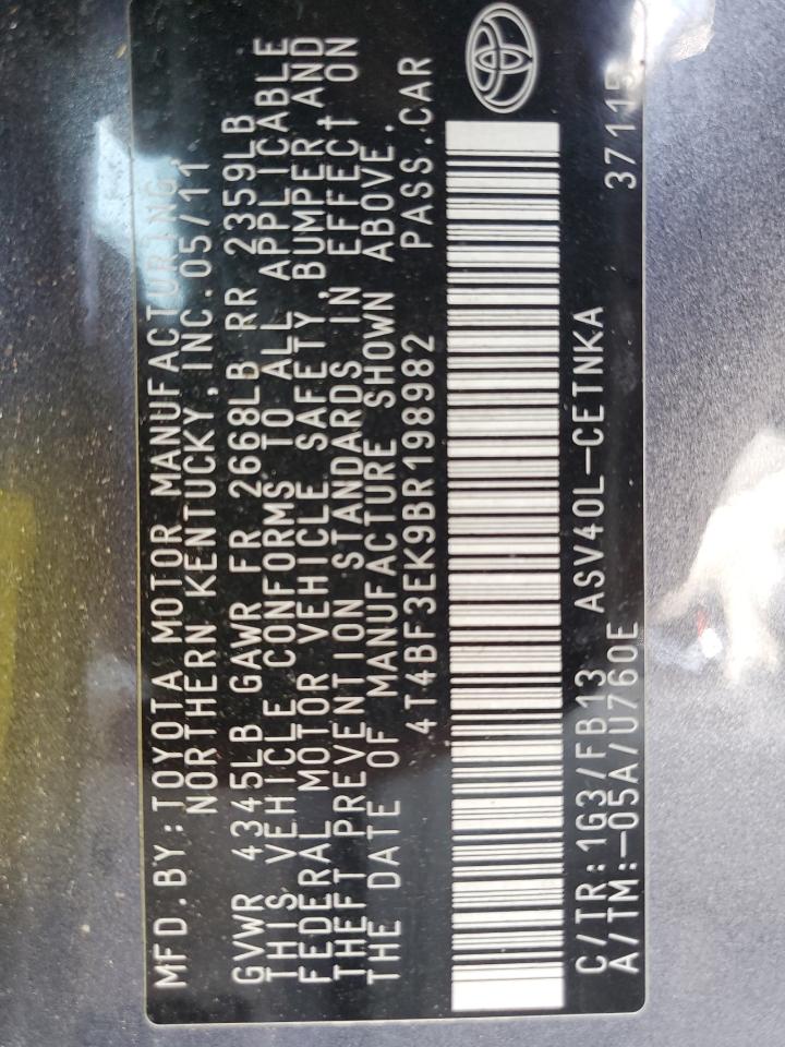 TOYOTA CAMRY 2011 — 14