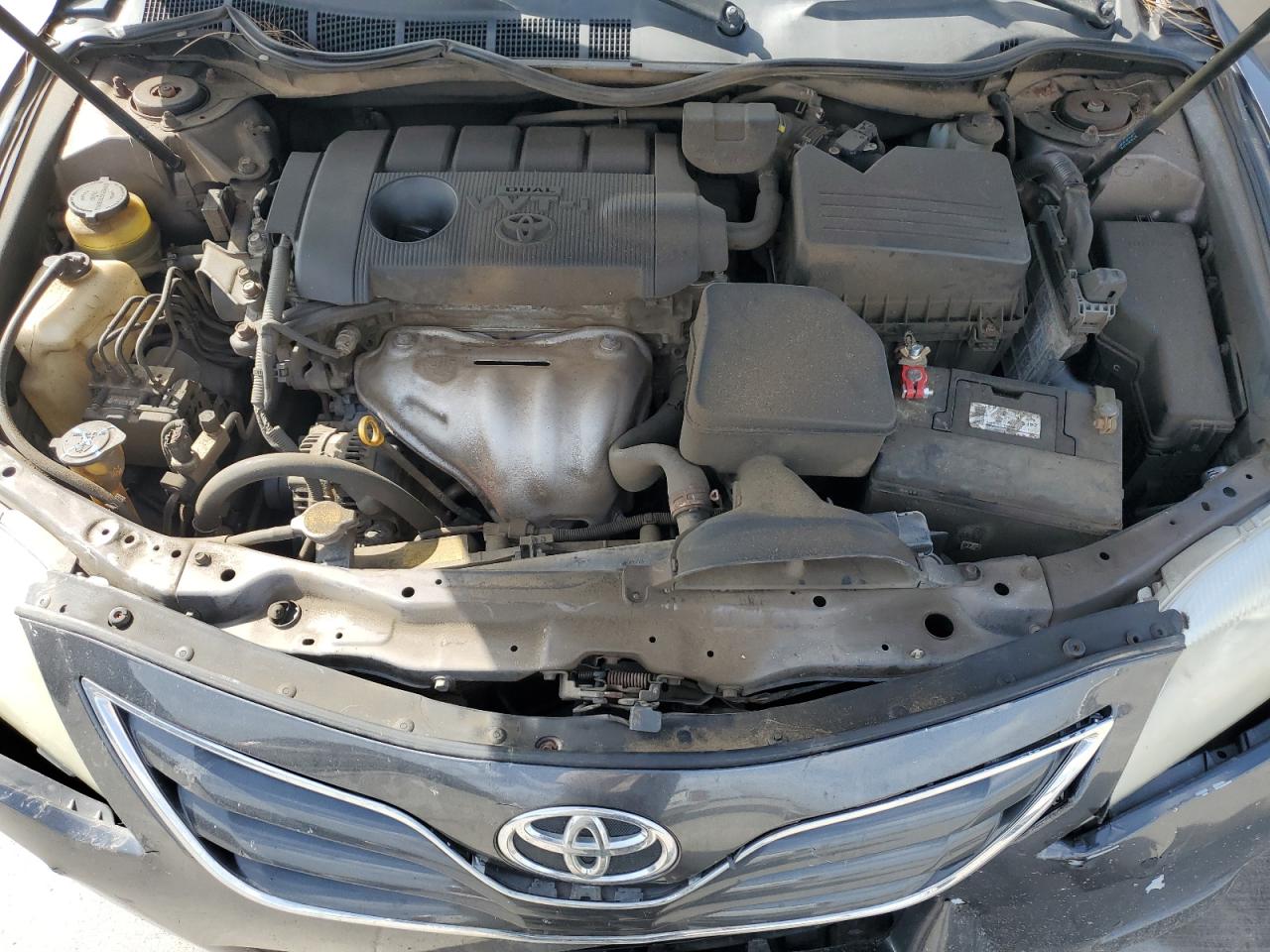 TOYOTA CAMRY 2011 — 13