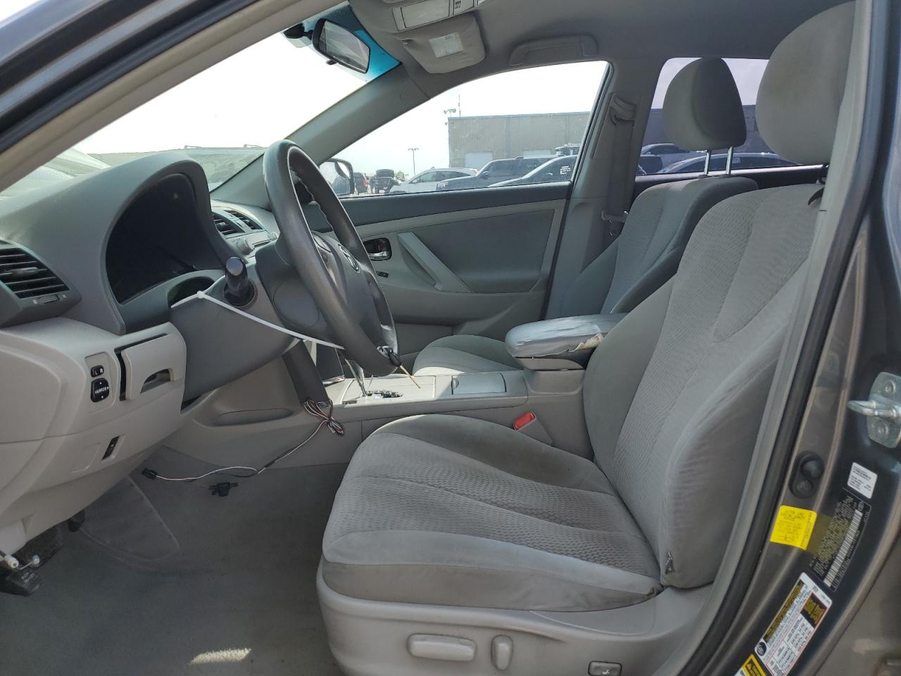 TOYOTA CAMRY 2011 — 8