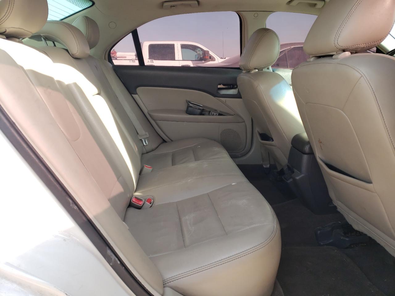 FORD FUSION 2012 — 11