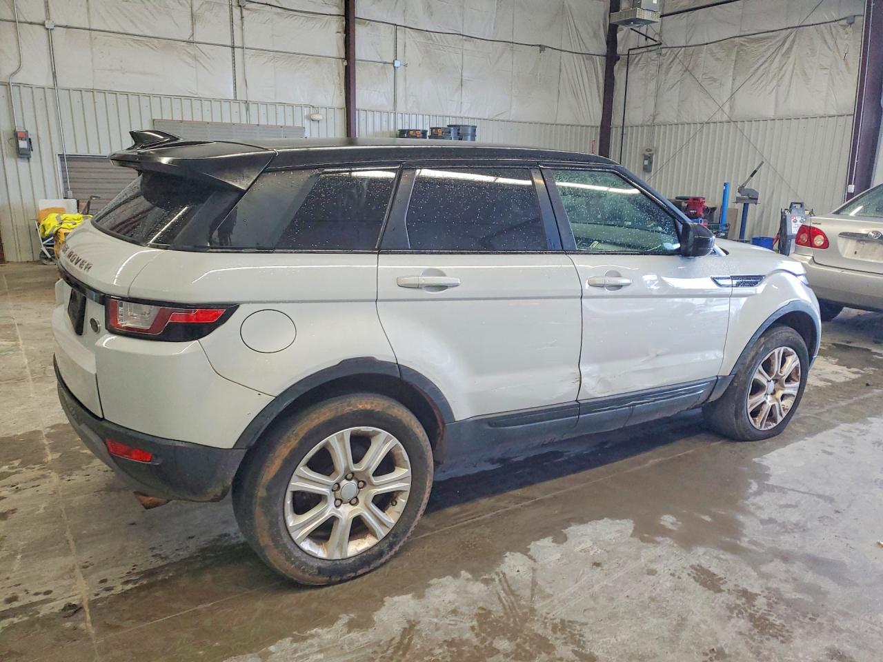 LAND ROVER RANGE ROVER EVOQUE 2017 — 4