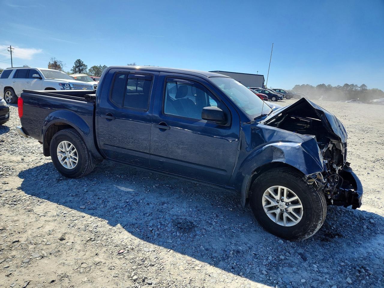 2019 NISSAN FRONTIER SV