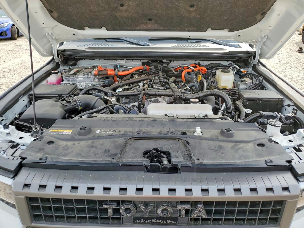 TOYOTA LAND CRUISER 2025 — 13