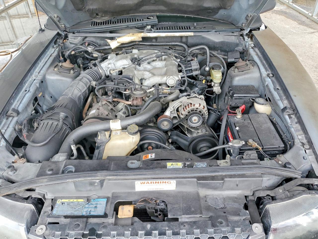 FORD MUSTANG 2003 — 12
