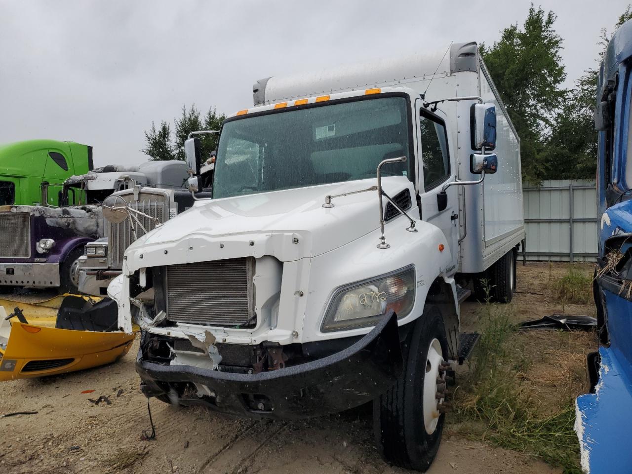 HINO 258/268 2020 — 3