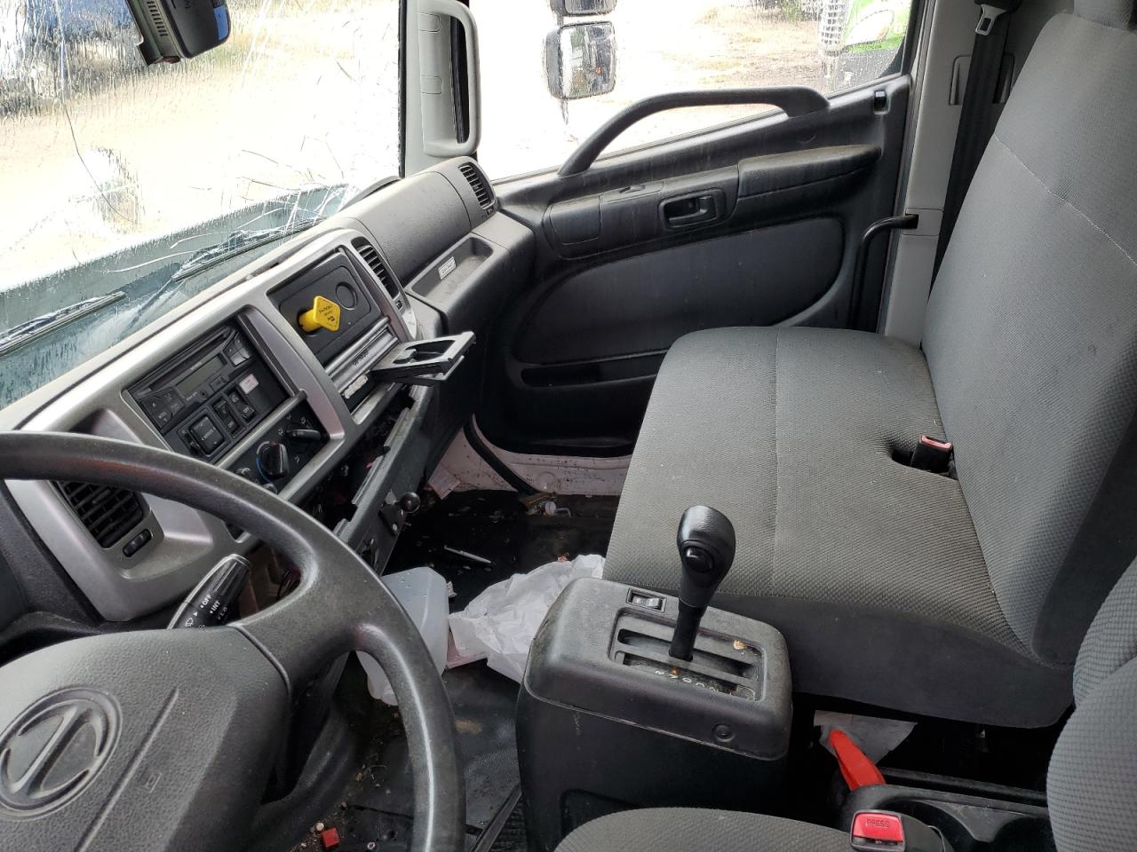HINO 258/268 2020 — 6