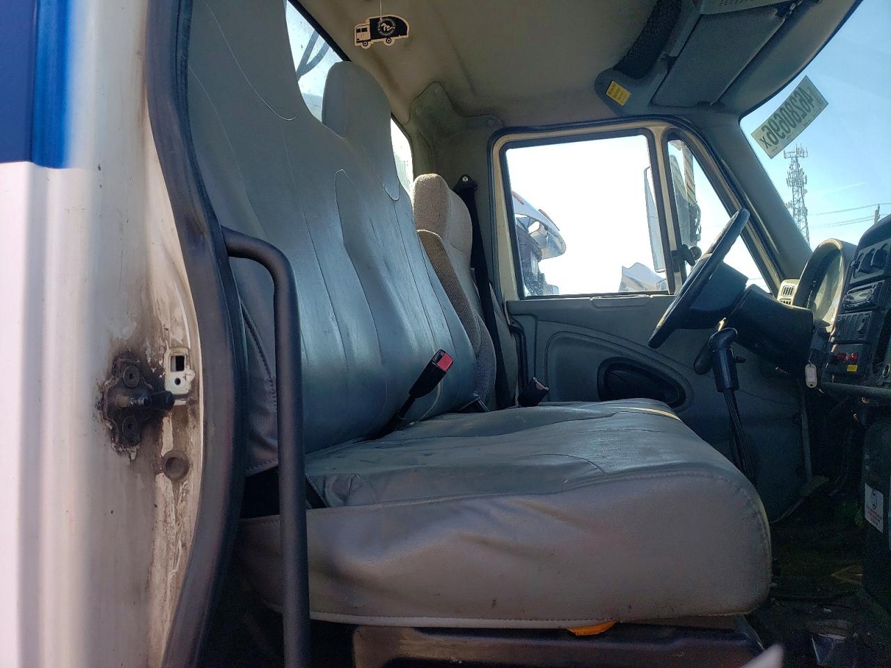 INTERNATIONAL 7000 2005 — 7